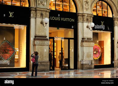 louis vuitton in italia.